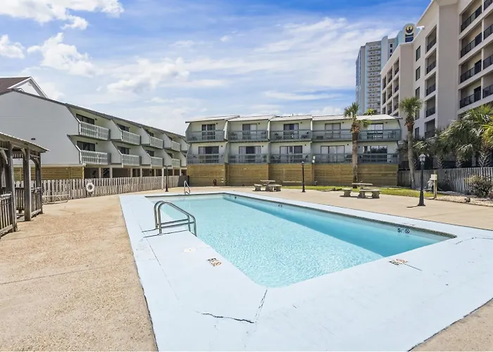 View 12 Affordable And Cozy Getaway Apartment Gulf Shores
