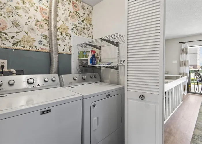 View 12 Affordable And Cozy Getaway Apartment